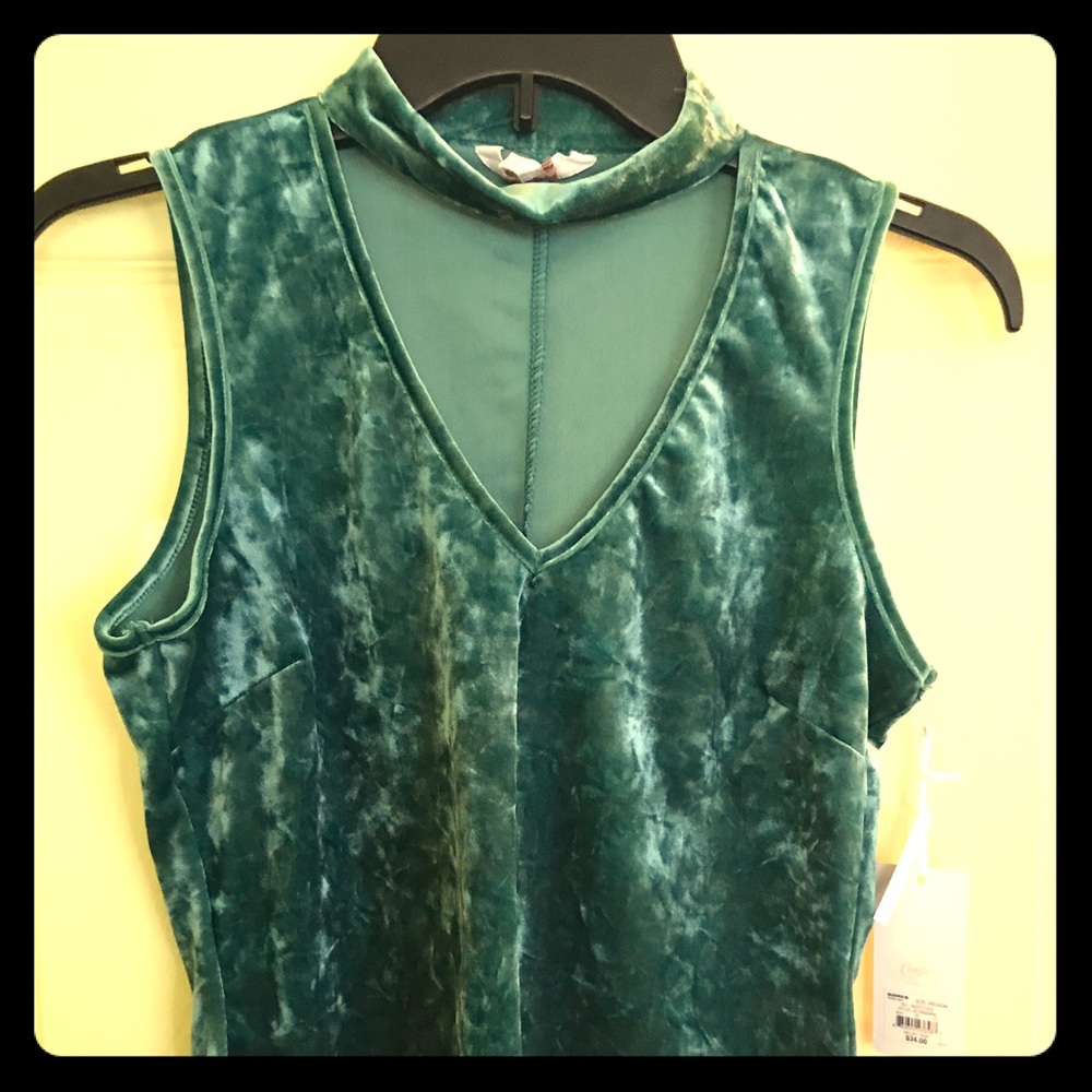 Candie’s Teal Velvet VNeck Tank Top Sz M